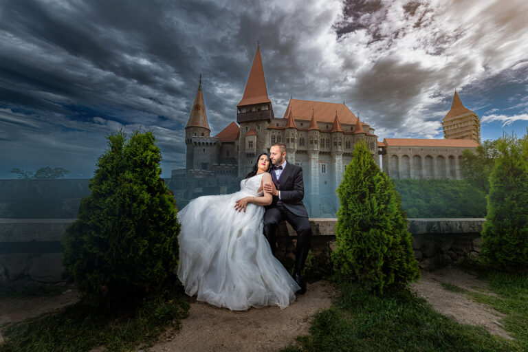 Trash the dress la Castelul Corvinilor - Sedinta foto in Hunedoara - Locatie sedinta Foto dupa nunta - Fotografii artistice cu mire si mireasa - Paul Mos Fotograf